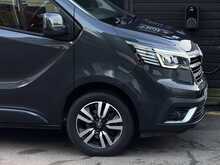 Renault Trafic 2.0 dCi Blue LL30 Sport+ Crew Van Double Cab 6dr Diesel Manual L2 H1 Euro 6 (s/s) (150 ps) - U1935