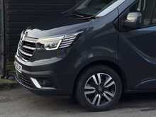 Renault Trafic 2.0 dCi Blue LL30 Sport+ Crew Van Double Cab 6dr Diesel Manual L2 H1 Euro 6 (s/s) (150 ps) - U1935
