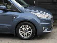 Ford Grand Tourneo Connect 1.5 EcoBlue Titanium MPV 5dr Diesel Auto Euro 6 (s/s) (120 ps) - U1939