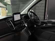 Ford Transit Custom 2.0 300 EcoBlue Limited Crew Van Double Cab 5dr Diesel Auto L1 H1 Euro 6 (130 ps) - U1940