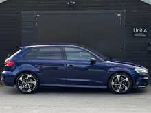Audi S3 2.0 TFSI Black Edition Sportback 5dr Petrol S Tronic quattro Euro 6 (s/s) (300 ps) - U1943