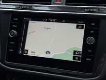 Volkswagen Tiguan Allspace 1.5 TSI R-Line SUV 5dr Petrol DSG Euro 6 (s/s) (150 ps) - U1947