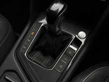 Volkswagen Tiguan Allspace 1.5 TSI R-Line SUV 5dr Petrol DSG Euro 6 (s/s) (150 ps) - U1947