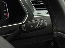 Volkswagen Tiguan Allspace 1.5 TSI R-Line SUV 5dr Petrol DSG Euro 6 (s/s) (150 ps) - U1947