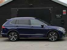 Volkswagen Tiguan Allspace 1.5 TSI R-Line SUV 5dr Petrol DSG Euro 6 (s/s) (150 ps) - U1947
