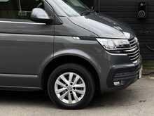 Volkswagen Transporter 2.0 TDI T30 Highline Panel Van 5dr Diesel DSG FWD LWB Euro 6 (s/s) (150 ps) - U1952
