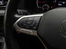 Volkswagen Transporter 2.0 TDI T30 Highline Panel Van 5dr Diesel DSG FWD LWB Euro 6 (s/s) (150 ps) - U1952