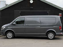 Volkswagen Transporter 2.0 TDI T30 Highline Panel Van 5dr Diesel DSG FWD LWB Euro 6 (s/s) (150 ps) - U1952