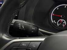 Volkswagen Transporter 2.0 TDI T30 Highline Panel Van 5dr Diesel DSG FWD LWB Euro 6 (s/s) (150 ps) - U1953