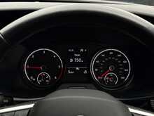 Volkswagen Transporter 2.0 TDI T30 Highline Panel Van 5dr Diesel DSG FWD LWB Euro 6 (s/s) (150 ps) - U1953