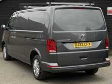 Volkswagen Transporter 2.0 TDI T30 Highline Panel Van 5dr Diesel DSG FWD LWB Euro 6 (s/s) (150 ps) - U1953