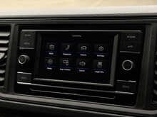 Volkswagen Crafter 2.0 TDI CR35 Trendline Panel Van 5dr Diesel Manual FWD MWB Euro 6 (s/s) (140 ps) - U1954