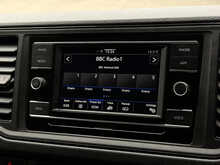 Volkswagen Crafter 2.0 TDI CR35 Trendline Panel Van 5dr Diesel Manual FWD MWB Euro 6 (s/s) (140 ps) - U1954