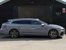Volkswagen Arteon 2.0 TSI R Shooting Brake 5dr Petrol DSG 4Motion Euro 6 (s/s) (320 ps) - U1956