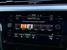 Volkswagen Arteon 2.0 TSI R Shooting Brake 5dr Petrol DSG 4Motion Euro 6 (s/s) (320 ps) - U1956