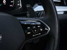 Volkswagen Arteon 2.0 TSI R Shooting Brake 5dr Petrol DSG 4Motion Euro 6 (s/s) (320 ps) - U1956