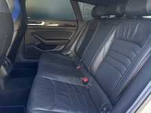 Volkswagen Arteon 2.0 TSI R Shooting Brake 5dr Petrol DSG 4Motion Euro 6 (s/s) (320 ps) - U1956