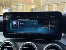 Mercedes-Benz C Class 2.0 C220d AMG Line (Premium) Cabriolet 2dr Diesel G-Tronic+ Euro 6 (s/s) (194 ps) - U1958