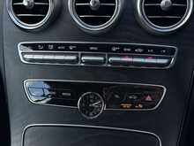 Mercedes-Benz C Class 2.0 C220d AMG Line (Premium) Cabriolet 2dr Diesel G-Tronic+ Euro 6 (s/s) (194 ps) - U1958