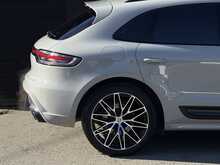 Porsche Macan 2.0T T SUV 5dr Petrol PDK 4WD Euro 6 (s/s) (265 ps) - U1963