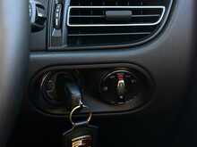Porsche Macan 2.0T T SUV 5dr Petrol PDK 4WD Euro 6 (s/s) (265 ps) - U1963