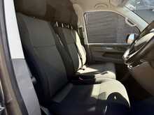 Volkswagen Transporter 2.0 TDI T30 Highline Panel Van 5dr Diesel DSG FWD LWB Euro 6 (s/s) (150 ps) - U1972