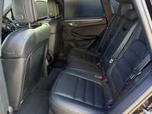 Porsche Macan 2.9T V6 GTS SUV 5dr Petrol PDK 4WD Euro 6 (s/s) (440 ps) - U1976