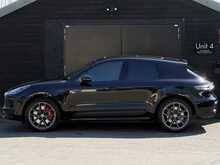Porsche Macan 2.9T V6 GTS SUV 5dr Petrol PDK 4WD Euro 6 (s/s) (440 ps) - U1976