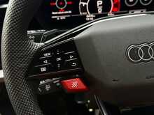 Audi RS3 2.5 TFSI Carbon Vorsprung Saloon 4dr Petrol S Tronic quattro Euro 6 (s/s) (400 ps) - U1982