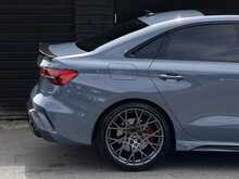 Audi RS3 2.5 TFSI Carbon Vorsprung Saloon 4dr Petrol S Tronic quattro Euro 6 (s/s) (400 ps) - U1982