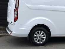 Ford Transit Custom 2.0 300 EcoBlue Limited Panel Van 5dr Diesel Auto L2 H1 Euro 6 (130 ps) - U1985