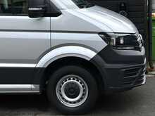 Volkswagen Crafter 2.0 TDI CR35 Startline Panel Van 5dr Diesel Automatic FWD MWB High Roof Euro 6 (s/s) (140 ps) - U1988
