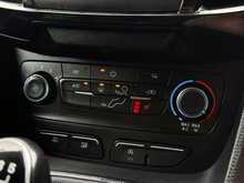 Ford Transit Connect 1.5 240 EcoBlue Limited Panel Van 5dr Diesel Manual L1 Euro 6 (s/s) (100 ps) - U1989