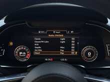 Audi R8 5.2 FSI V10 Coupe 2dr Petrol S Tronic quattro Euro 6 (s/s) (540 ps) - U1992
