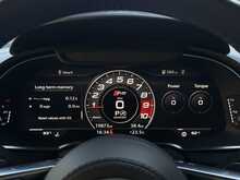 Audi R8 5.2 FSI V10 Coupe 2dr Petrol S Tronic quattro Euro 6 (s/s) (540 ps) - U1992