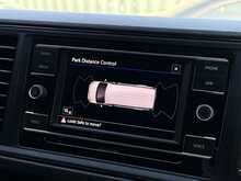 Volkswagen Crafter 2.0 TDI CR35 Trendline Panel Van 5dr Diesel Automatic FWD MWB Euro 6 (s/s) (140 ps) - U1994