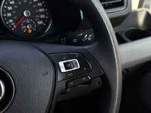 Volkswagen Crafter 2.0 TDI CR35 Trendline Panel Van 5dr Diesel Automatic FWD MWB Euro 6 (s/s) (140 ps) - U1994