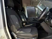 Volkswagen Crafter 2.0 TDI CR35 Trendline Panel Van 5dr Diesel Automatic FWD MWB Euro 6 (s/s) (140 ps) - U1994
