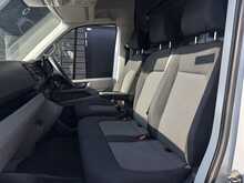 Volkswagen Crafter 2.0 TDI CR35 Trendline Panel Van 5dr Diesel Automatic FWD MWB Euro 6 (s/s) (140 ps) - U1994