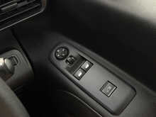 Peugeot Partner 1.5 BlueHDi 1000 Professional Premium + Standard Panel Van 5dr Diesel Manual SWB Euro 6 (s/s) (100 - U1996