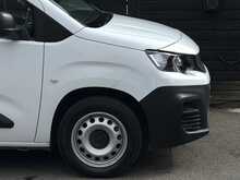 Peugeot Partner 1.5 BlueHDi 1000 Professional Premium + Standard Panel Van 5dr Diesel Manual SWB Euro 6 (s/s) (100 - U1996