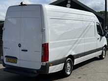 Mercedes-Benz Sprinter 2.0 315 CDI Progressive Panel Van 5dr Diesel Manual RWD L3 H2 Euro 6 (s/s) (150 ps) - U2000