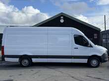 Mercedes-Benz Sprinter 2.0 315 CDI Progressive Panel Van 5dr Diesel Manual RWD L3 H2 Euro 6 (s/s) (150 ps) - U2000