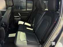 Land Rover Defender 110 2.0 P400e 15.4kWh X-Dynamic HSE SUV 5dr Petrol Plug-in Hybrid Auto 4WD Euro 6 (s/s) (404 ps) - U2005