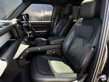 Land Rover Defender 110 2.0 P400e 15.4kWh X-Dynamic HSE SUV 5dr Petrol Plug-in Hybrid Auto 4WD Euro 6 (s/s) (404 ps) - U2005