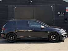 Volkswagen Golf 2.0 TSI R Hatchback 5dr Petrol DSG 4Motion Euro 6 (s/s) (300 ps) - U2006