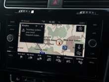 Volkswagen Golf 2.0 TSI R Hatchback 5dr Petrol DSG 4Motion Euro 6 (s/s) (300 ps) - U2006
