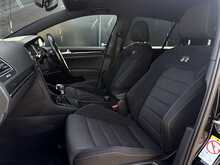 Volkswagen Golf 2.0 TSI R Hatchback 5dr Petrol DSG 4Motion Euro 6 (s/s) (300 ps) - U2006