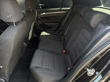 Volkswagen Golf 2.0 TSI R Hatchback 5dr Petrol DSG 4Motion Euro 6 (s/s) (300 ps) - U2006
