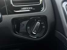 Volkswagen Golf 2.0 TSI R Hatchback 5dr Petrol DSG 4Motion Euro 6 (s/s) (300 ps) - U2006